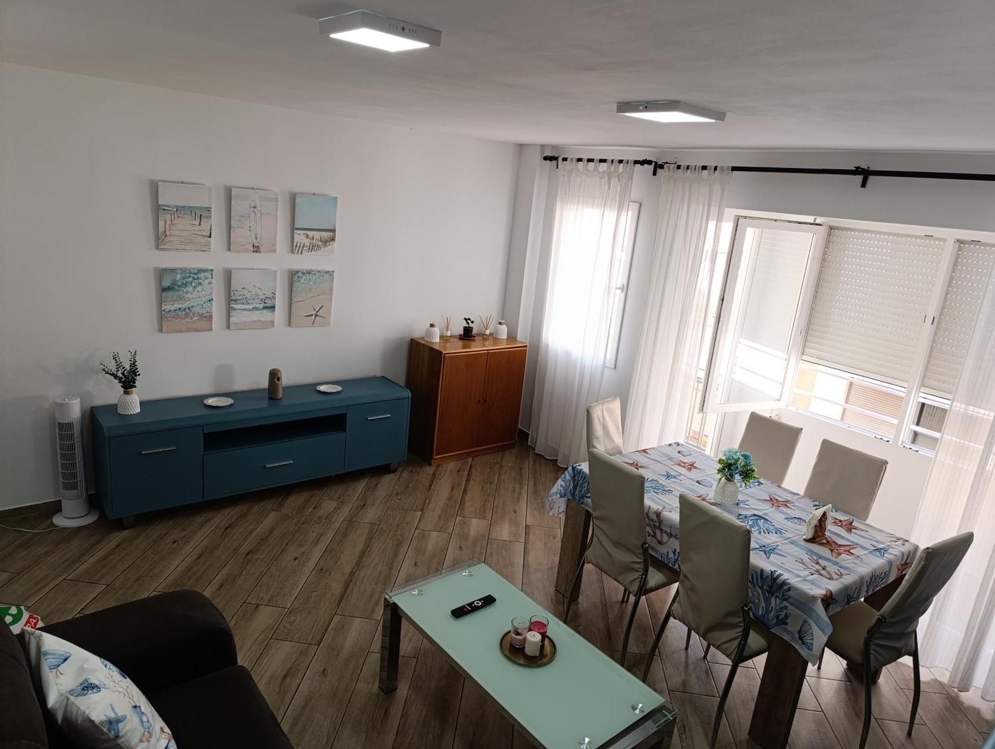 Almas Apartment *